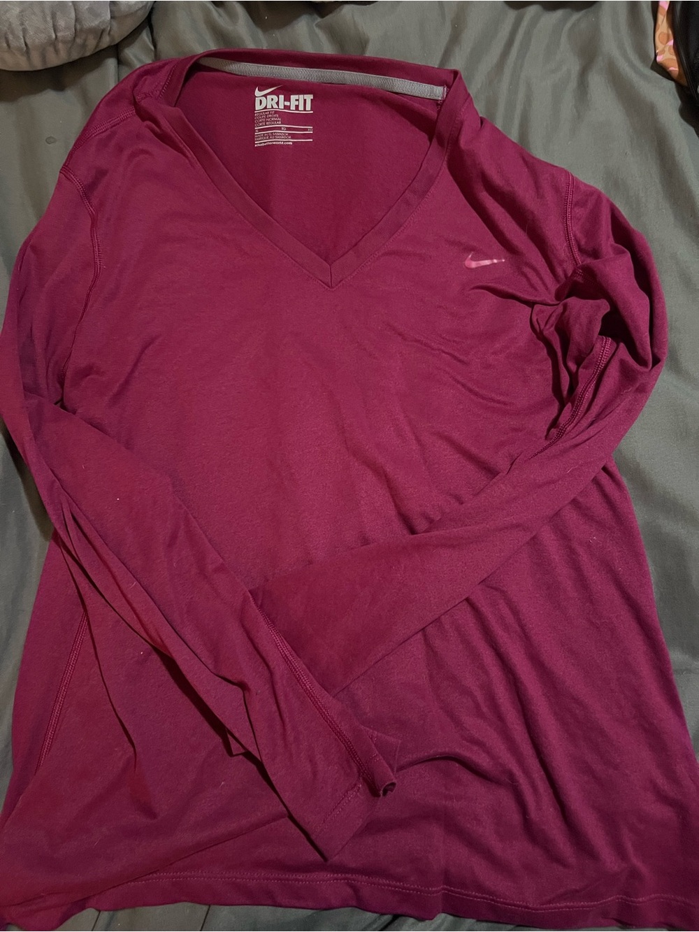 Nike Dri-Fit Long Sleeve V-Neck Top - Burgundy